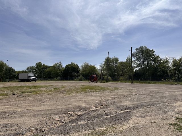 123 Culvert Street, Fennville, MI 49408