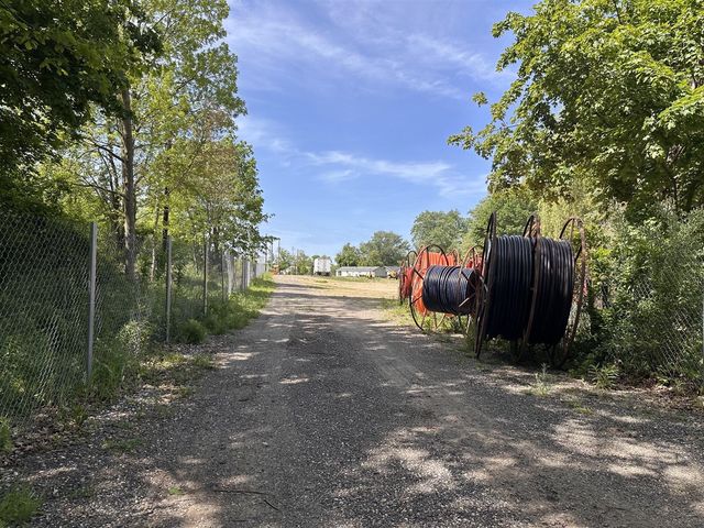 123 Culvert Street, Fennville, MI 49408