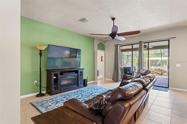 6631 BOULDER RUN LOOP, Wesley Chapel, FL 33545