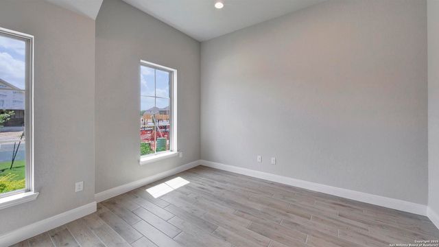 10811 Twyla Road, San Antonio, TX 78224
