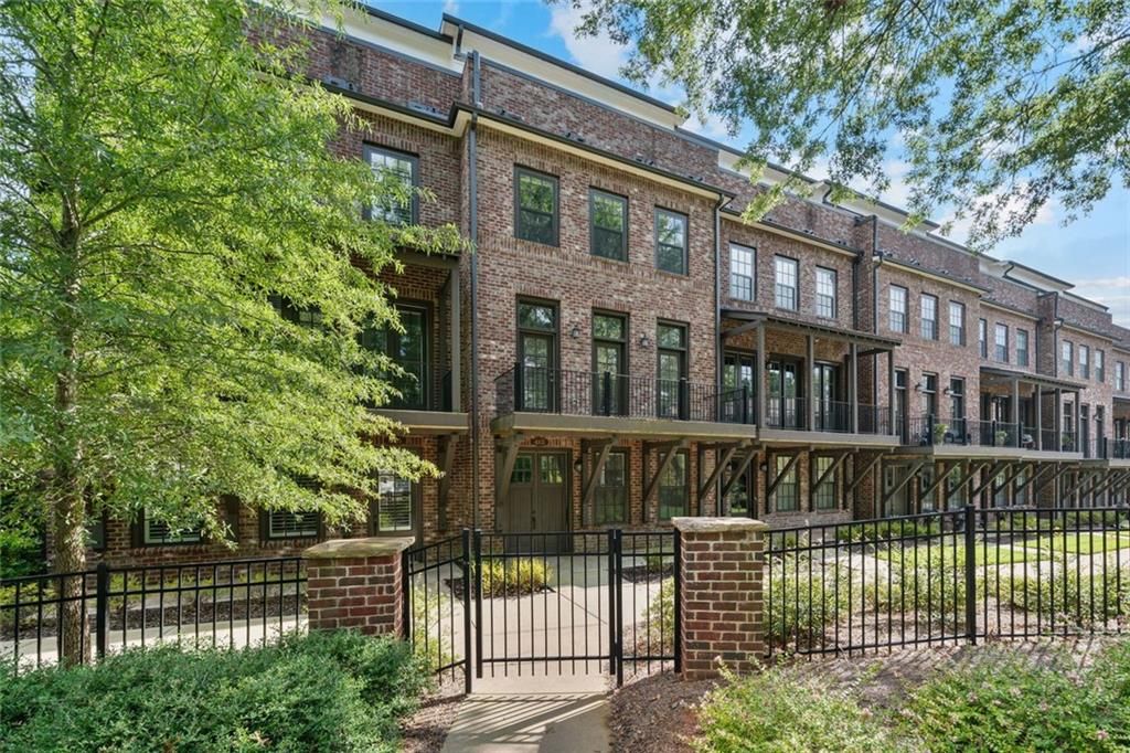 4831 Emmitt NE Point, Marietta, GA 30068