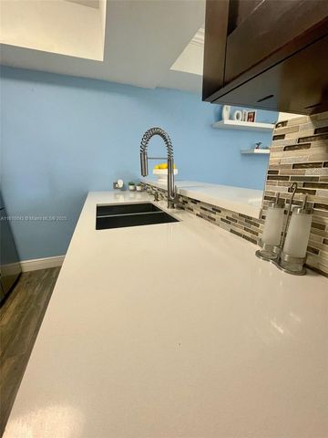 11800 SW 18th St 131-4, Miami, FL 33175