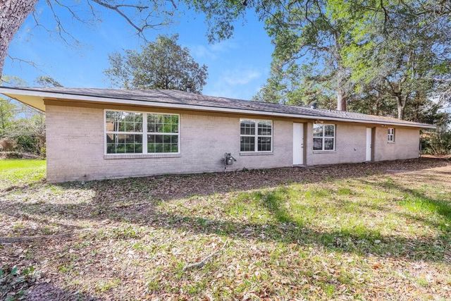 608 Hilliard, Conroe, TX 77301