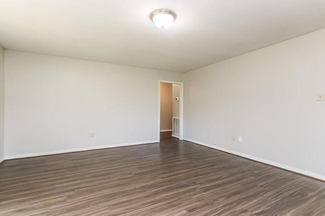 608 Hilliard, Conroe, TX 77301