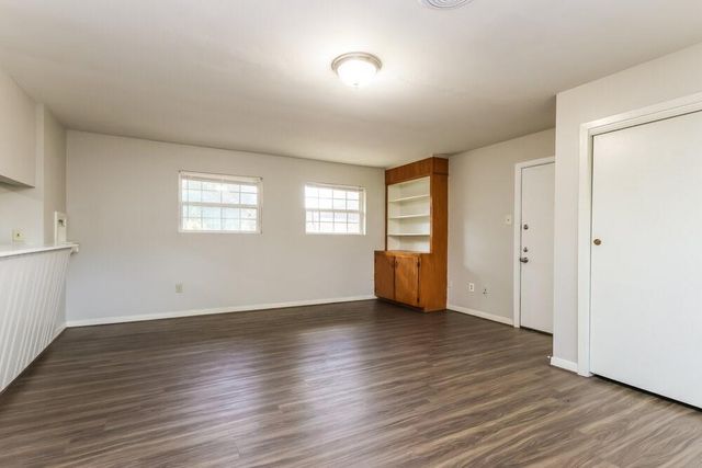 608 Hilliard, Conroe, TX 77301