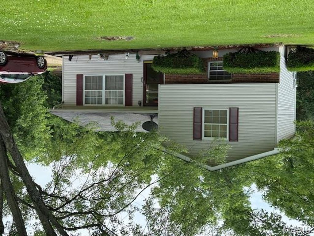 338 Kronos Drive, De Soto, MO 63020