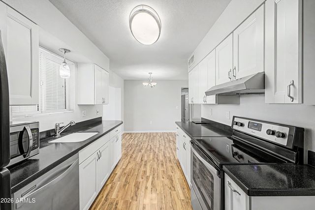 10020 W CUMBERLAND Drive, Sun City, AZ 85351
