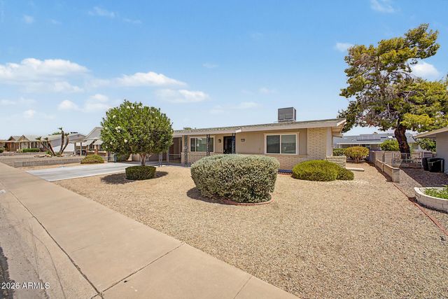 10020 W CUMBERLAND Drive, Sun City, AZ 85351