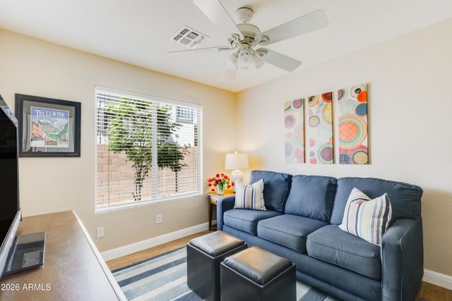 6830 W AURORA Drive, Glendale, AZ 85308