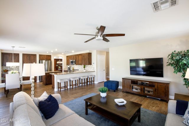 6830 W AURORA Drive, Glendale, AZ 85308