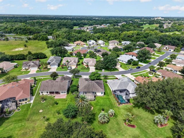 26915 HONEYMOON AVENUE, Leesburg, FL 34748