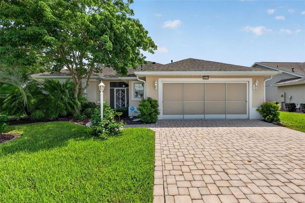 26915 HONEYMOON AVENUE, Leesburg, FL 34748