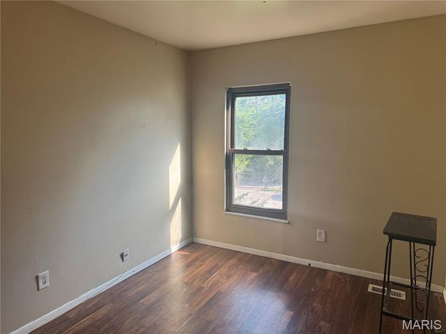 4430 Enright Avenue, St Louis, MO 63108