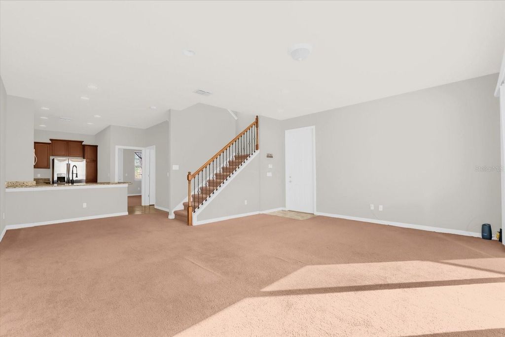 Image 2 of property listing at 11932 LORENZA LANE, Orlando, FL 32827