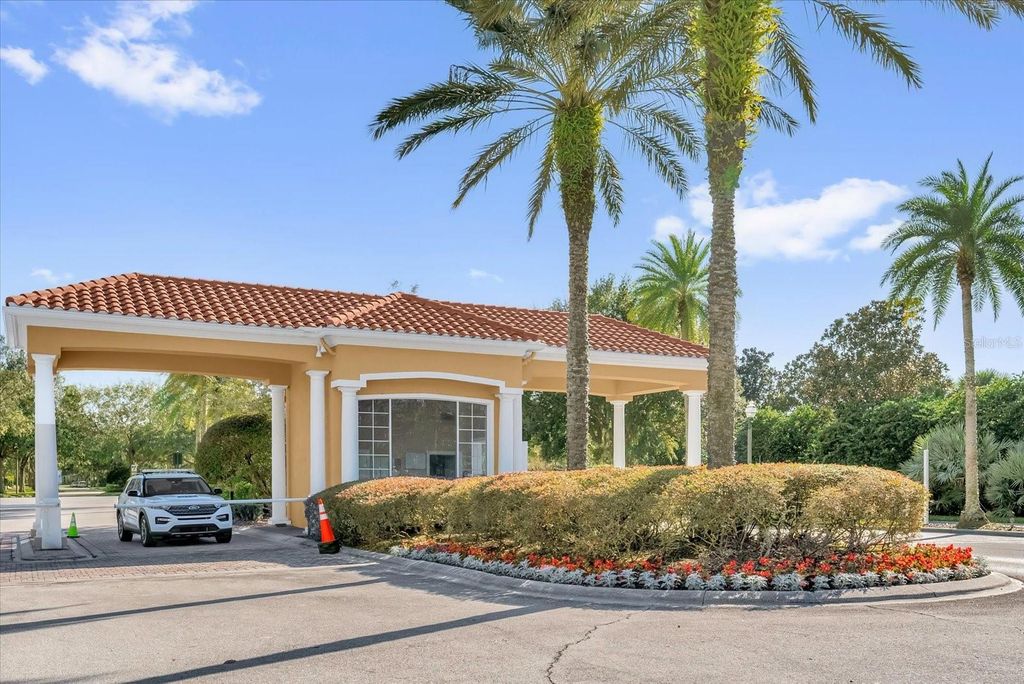 Image 36 of property listing at 11932 LORENZA LANE, Orlando, FL 32827