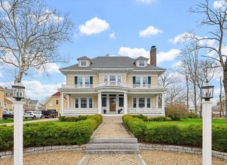 69 Rumford Ave, Mansfield, MA 02048