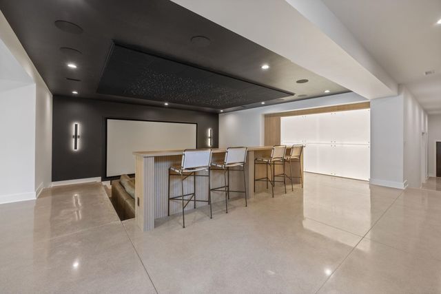 1307 E Bluestem Ct, Andover, KS 67002