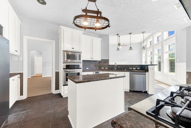 1413 Westmont Drive, Mckinney, TX 75072