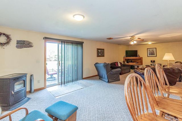 E7420 STAGE ROAD, New London, WI 54961