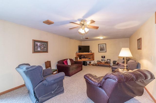E7420 STAGE ROAD, New London, WI 54961