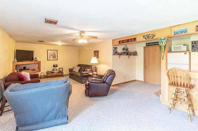 E7420 STAGE ROAD, New London, WI 54961