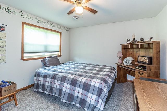 E7420 STAGE ROAD, New London, WI 54961