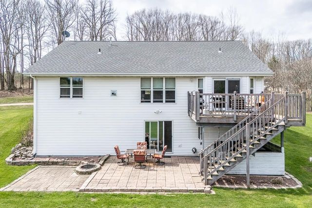 E7420 STAGE ROAD, New London, WI 54961