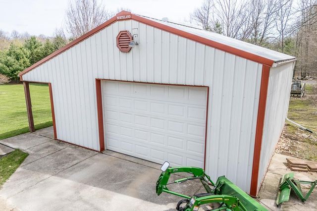 E7420 STAGE ROAD, New London, WI 54961