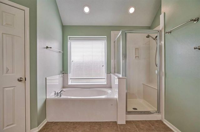 18411 Shallow Oak Court, Tomball, TX 77377