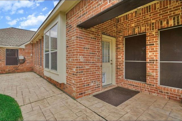 18411 Shallow Oak Court, Tomball, TX 77377