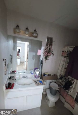 526 Country Greens Drive, Jonesboro, GA 30238