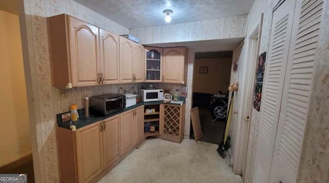 526 Country Greens Drive, Jonesboro, GA 30238