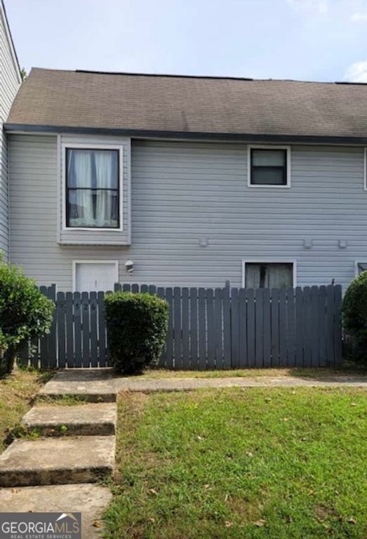 526 Country Greens Drive, Jonesboro, GA 30238