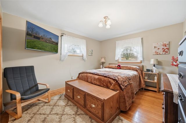 256 Donald Rd., Hermitage, PA 16148