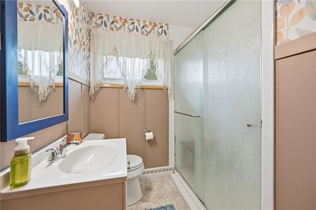 256 Donald Rd., Hermitage, PA 16148