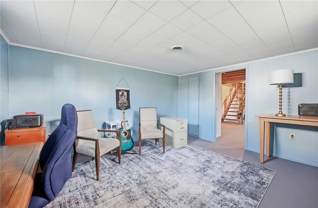 256 Donald Rd., Hermitage, PA 16148