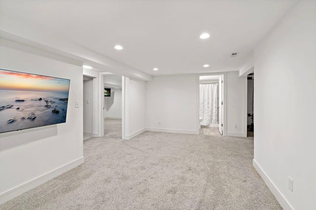 3052 Nevada Avenue S, Saint Louis Park, MN 55426