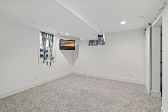 3052 Nevada Avenue S, Saint Louis Park, MN 55426