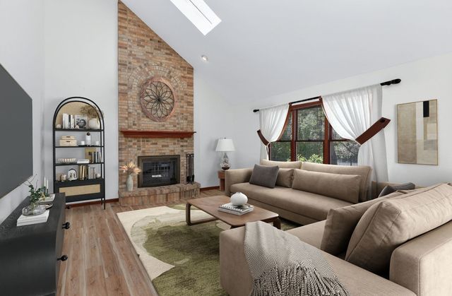 0N462 Arbor Court, Winfield, IL 60190