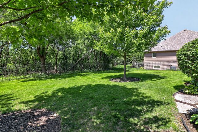 0N462 Arbor Court, Winfield, IL 60190