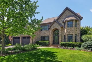 0N462 Arbor Court, Winfield, IL 60190