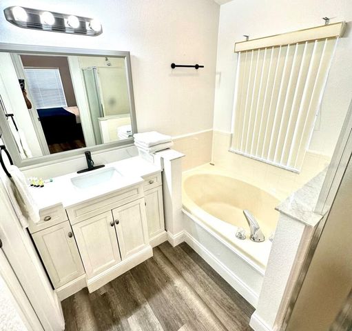 626 EAGLE POINTE S, Kissimmee, FL 34746