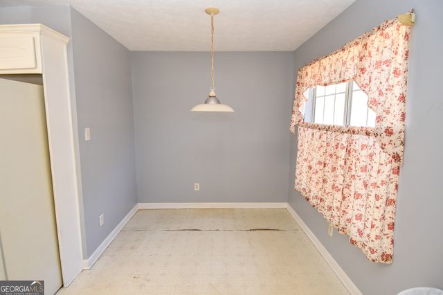 120 Park Place, Barnesville, GA 30204