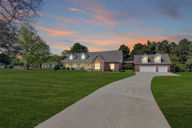 7646 Millies Run Road, Montgomery, TX 77316