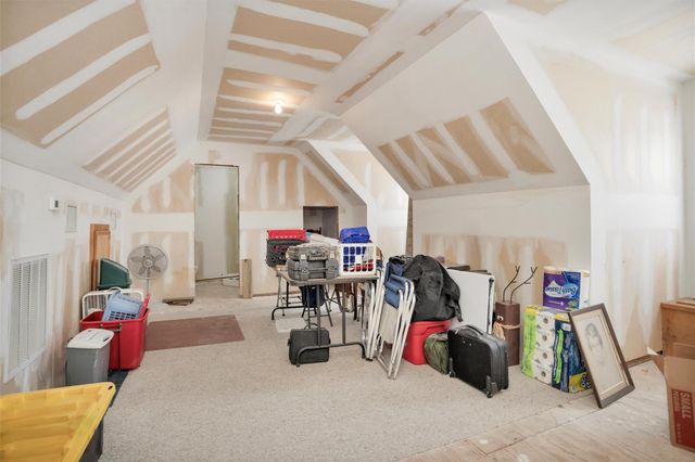 7646 Millies Run Road, Montgomery, TX 77316