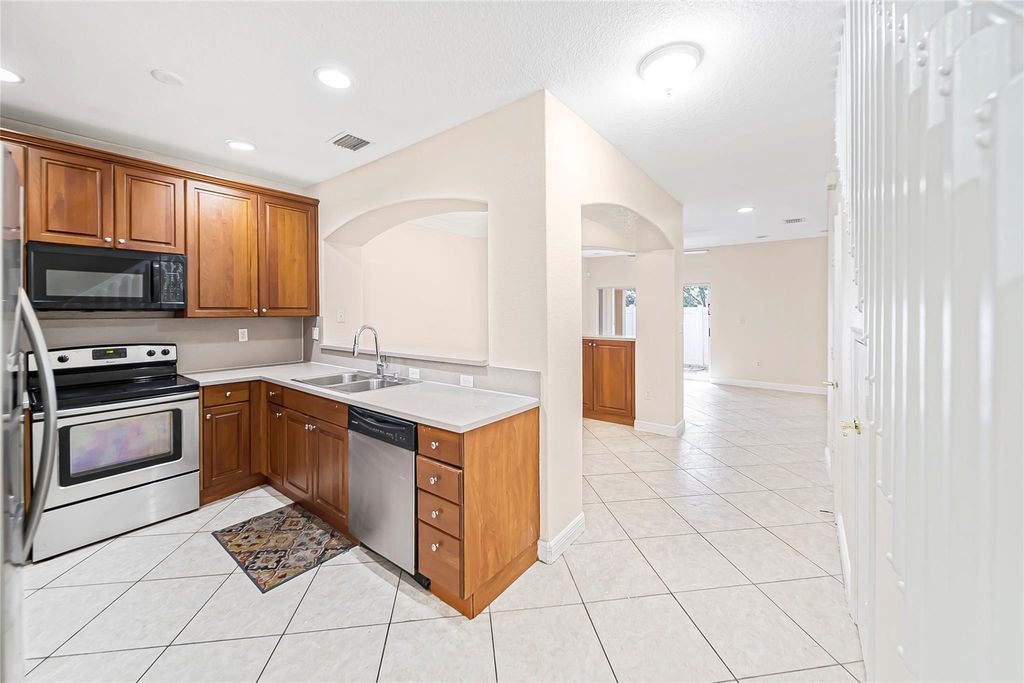 6603 CATALINA Lane 0, Tamarac, FL 33321