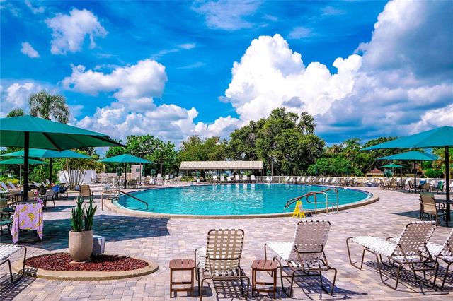 2046 INVERNESS GREENS DRIVE 2046, Sun City Center, FL 33573