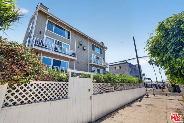 10 19th Avenue 4, Venice (los Angeles), CA 90291