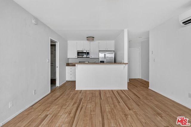 10 19th Avenue 4, Venice (los Angeles), CA 90291