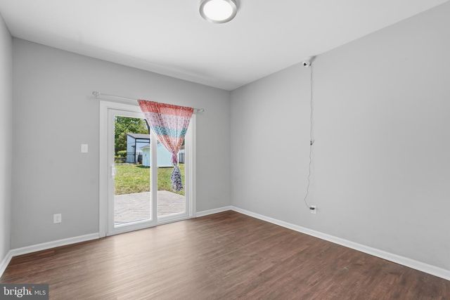 1519 SILVER LAKE RD, Langhorne, PA 19047